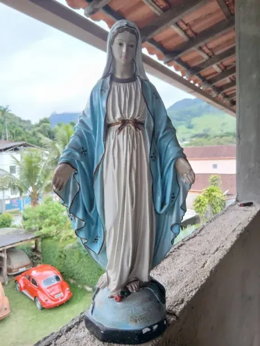 NOSSA SENHORA DAS GRAÇAS OLHOS DE VIDRO