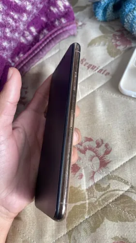 Vendo iPhone 11 Pro Max todo original 