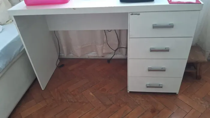 ESCRIVANINHA + CADEIRA GIRATÓRIA 