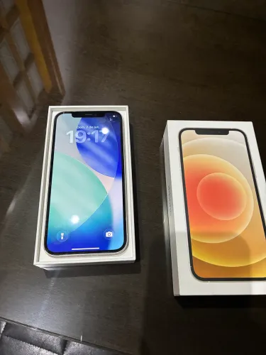 Vendo iPhone 12 - 128gb