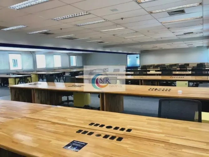 Conjunto para alugar, 647 m² por R$ 81.081,00/mês - Brooklin - São Paulo/SP
