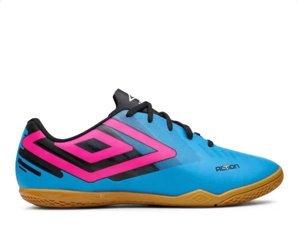 Chuteira umbro