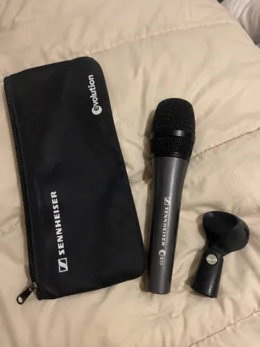 Microfone Sennhiser donamico