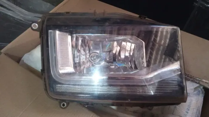 Farol Vw Delivery Express Led 4150 6160 *0 13180 LD