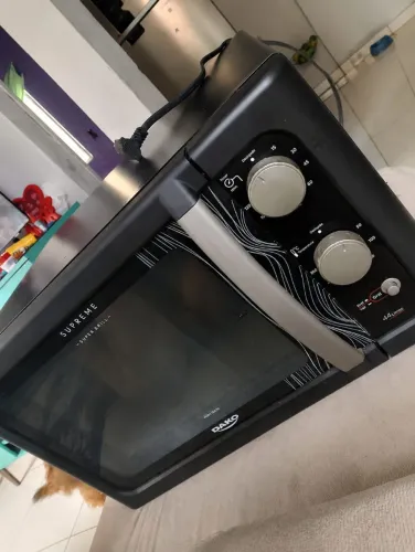 Vendo forno elétrico semi novo