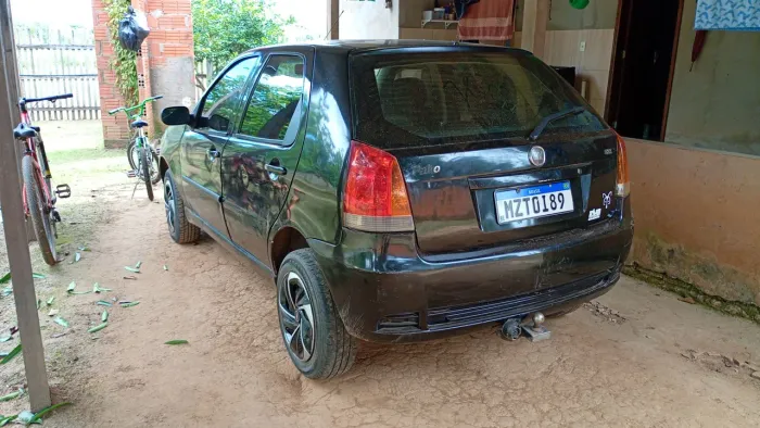 Fiat Palio HLX 1.8 MPI Flex 8V 4P 2006