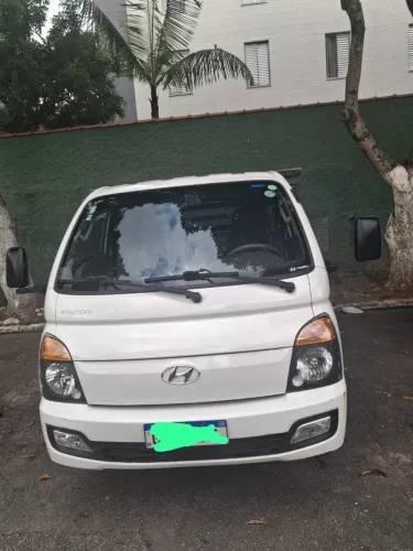 Hyundai HR 2017 com caçamba
