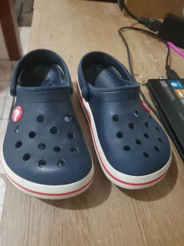 Crocs infantil C11 