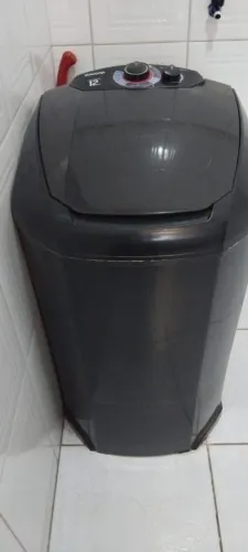 Tanquinho suggar 12 kg em bom estado .