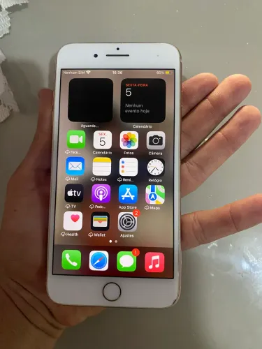 iPhone 8 Plus
