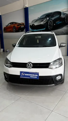 Volkswagen Crossfox 1.6 MI Total Flex 8V 5P 2012