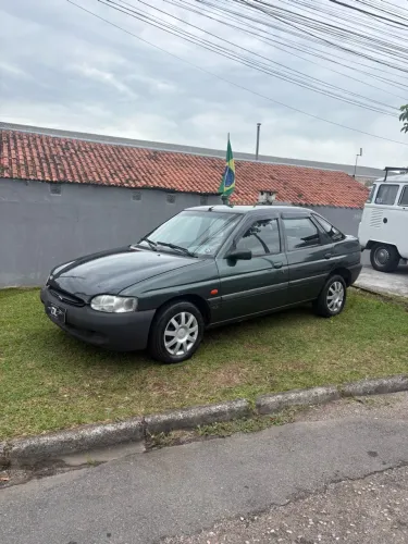 Ford Escort GLX 1.8i 16V 4P 1998