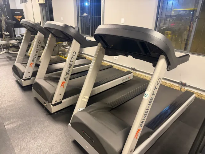 Esteiras RIGUETTO R2500 E