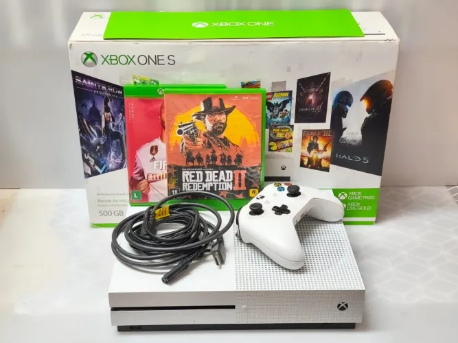 Xbox One S 500gb + 2 jogos de brinde - envio pela Olx