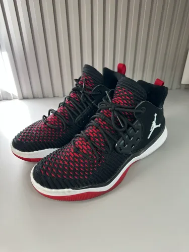 Jordan DNA LX Black - AO2649-023 42 BR