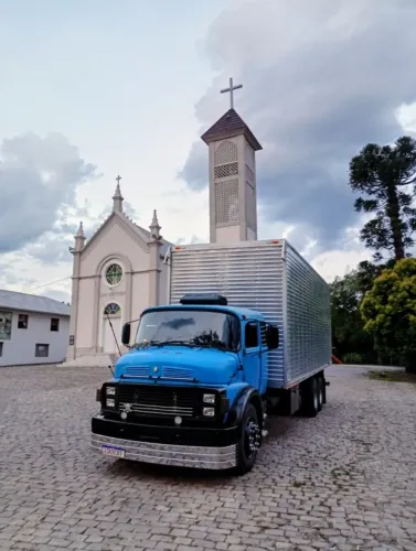 M Benz 1519 (MB 1518)