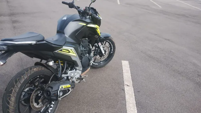 Fazer 250