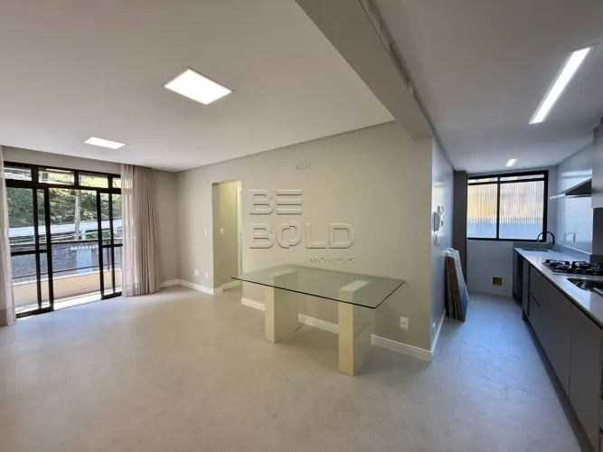 Apartamento 2 dormitórios fácil acesso a Ilha