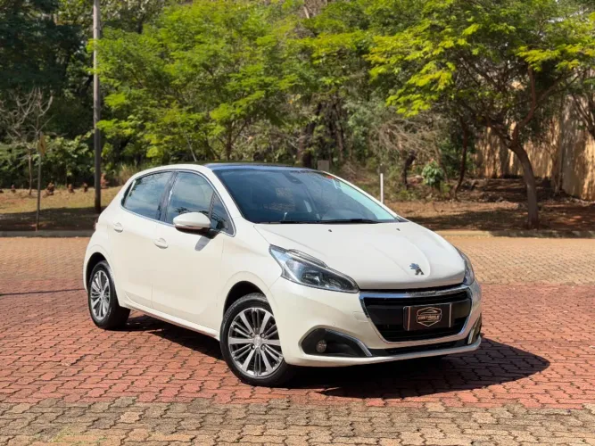 Peugeot 208 Griffe 1.6 Flex 16V 5P Aut. 2018