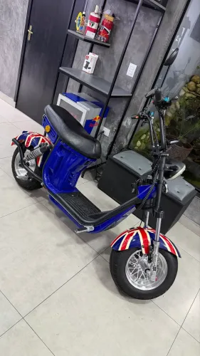 MOTO ELÉTRICA SCOOTERS NOVA POUCO USO BARATA DESAPEGO