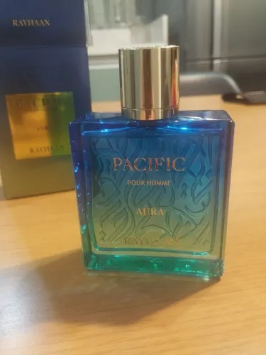 Perfume Pacífico Aura Rayhaan, original, Novo.