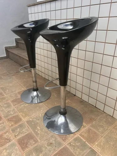 2 Banquetas giratória