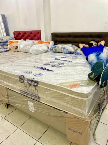 Cama Queen Ortobom molas ensacadas
