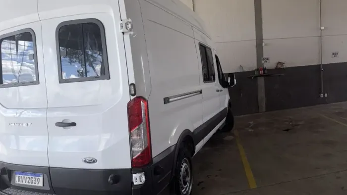 Ford Transit Furgão 2.0 Longo Turbo Diesel 2023