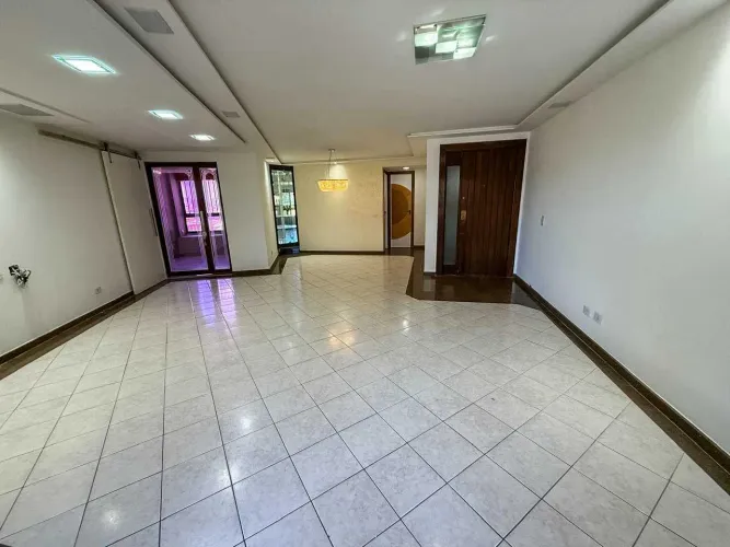 * Le Bistrol - Jardins / 160 m2 [8939]