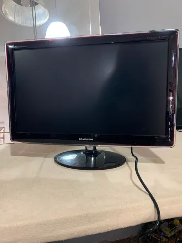 TV e Monitor 24 polegadas