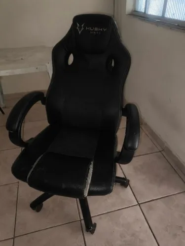 Cadeira gamer quebra galho