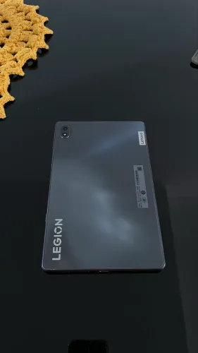Lenovo Legion Y700 TB-9707F 12GB/256GB ? Para Conserto/Peças