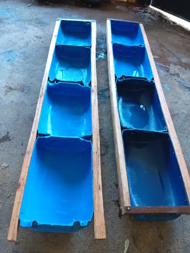 Cocho para gado, cavalo .