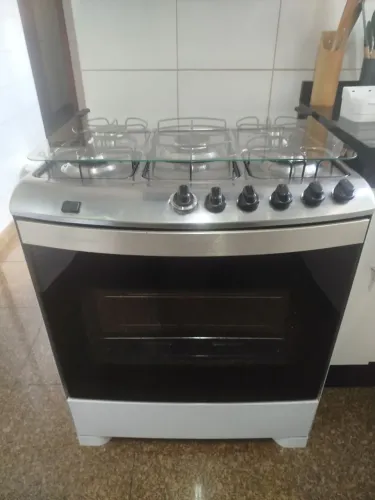 Fogão Brastemp 5 bocas clean maxi com acendimento automático 
