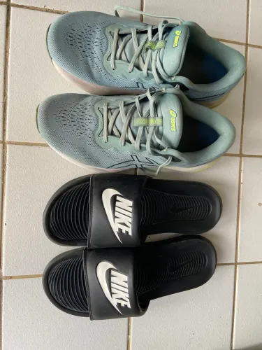 Sandália slide Nike tam. 43 , Tênis asics gel pulse 15 tam. 42. BEM CONSERVADOS.