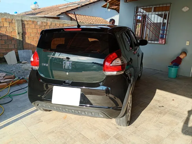 Fiat Mobi Like 1.0 Fire Flex 5P. 2024