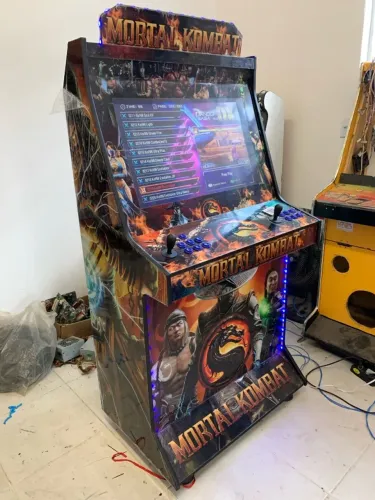 Maquina de fliperama 32 polegadas 7700 jogos Fonte Bivolt Automática