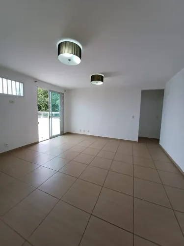 Cobertura para locação tem 199 m² com 3 quartos, 1 suite, garagem, Freguesia, Ilha do Gov