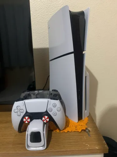 PS5 SLIM 1TERA MÍDIA FÍSICA