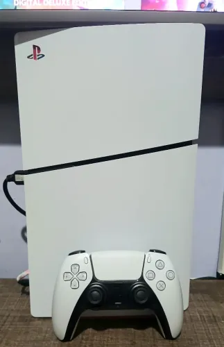 PlayStation 5 Slim 1TB digital (Troco por ps5 fat com leitor)