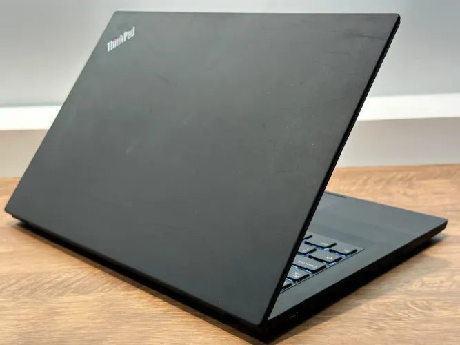 Notebook ThinkPad i5-(8ª Ger) 8GB de RAM SSD 256GB + NF-e