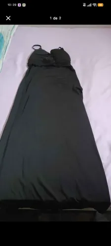 Vestido longo preto sem manga 