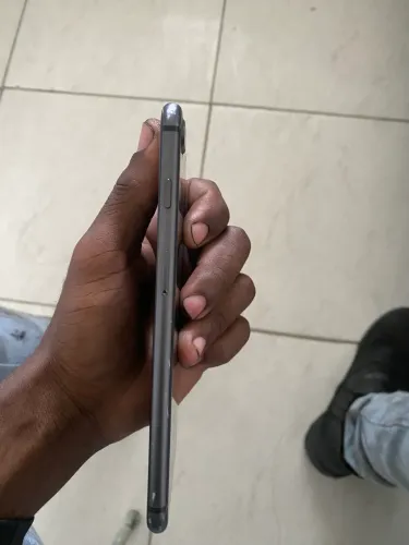 iPhone 8 Plus 