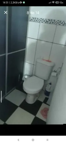 *Vende-se Casa de Esquina + Sobrado - Ótima Oportunidade! - R$ 240.000* Casa ampla em ter
