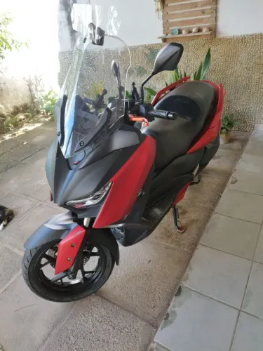 XMAX 250ABS