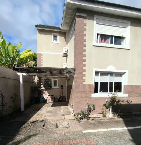 Casa em condomínio fechado com 3 quartos à venda no Bairro São Sebastião.