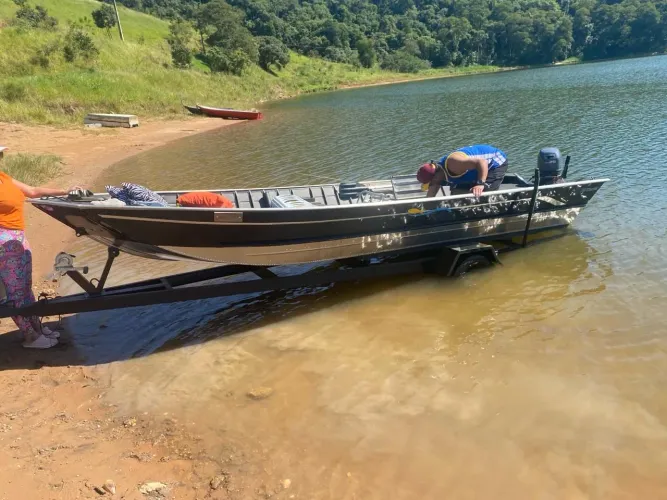Barco para pesca