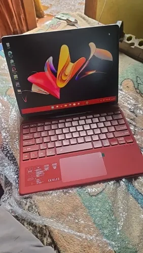 Microsoft surface pro 8 Zerado...