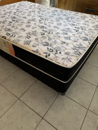Cama box integrada