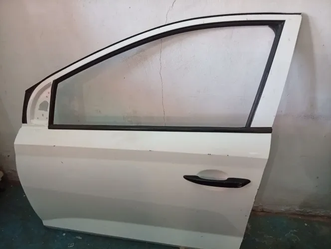 PORTA HB20 NOVOS